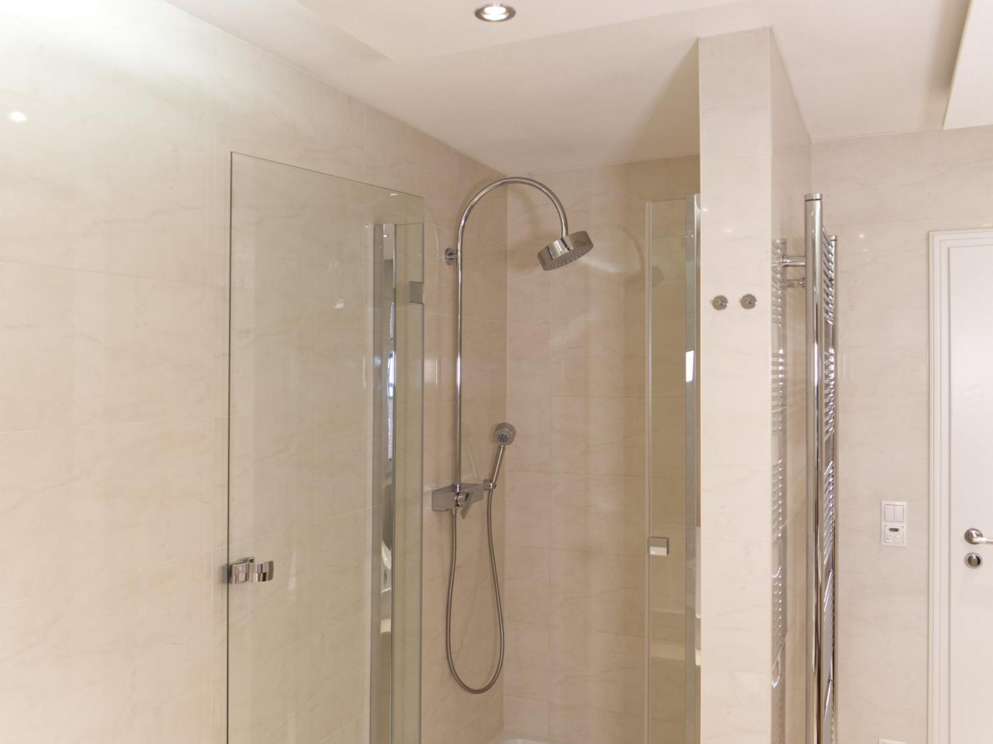 Thueringenapartments Boulevard Xxl 5-7 Personen Saalfeld Saale Екстериор снимка